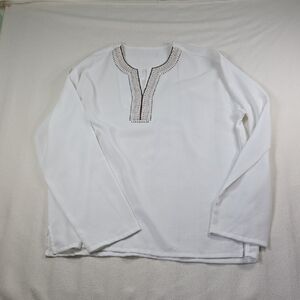 Dishiki West Africa Influenced White Embroidered Men's Shirt